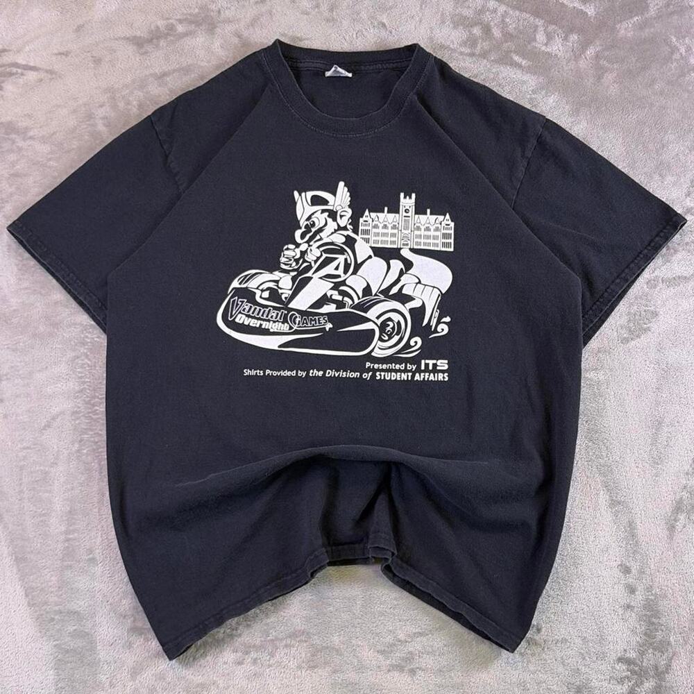 Vandal Games University of Idaho Mario Kart Graphic T-shirt Size Large